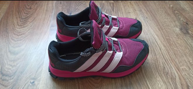 Ƴ���� ������� ��� ��� adidas Performance Slingshot 40 ����� ,25�� �� �����.  ���� �����