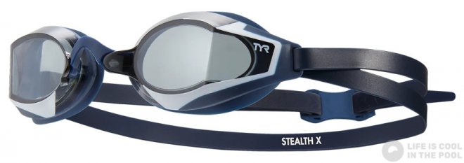 ������� ��� �������� TYR Stealth-X �����/��� ��������� �� �� ����������������� ������������� �� ������������ ������ ���� ���� ������� ���������� �����, �������� �� �����.�������� Anti-Fog �� ����������� DURAFIT� ���������� ������� � ������� �� �����