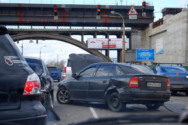 ���������, ��� ���������, �� ������ 3 ������ (��, ��� � ������): ������, ����� �� ��� (�� �������� �����) � ������ � ������� ����� � ������� ����� �������� �������.������� ���� �������� - ��� ������ �� ��������� �� �������