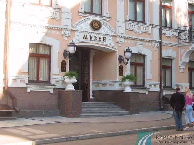 ������� ���� ��� ������� � ������� �� ����������� ���������.������ - �������� ����� ���������������� �� �������� �����