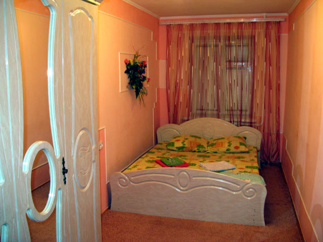     ,         ,  ,    ,       250      ,   . 97-92-666-28 