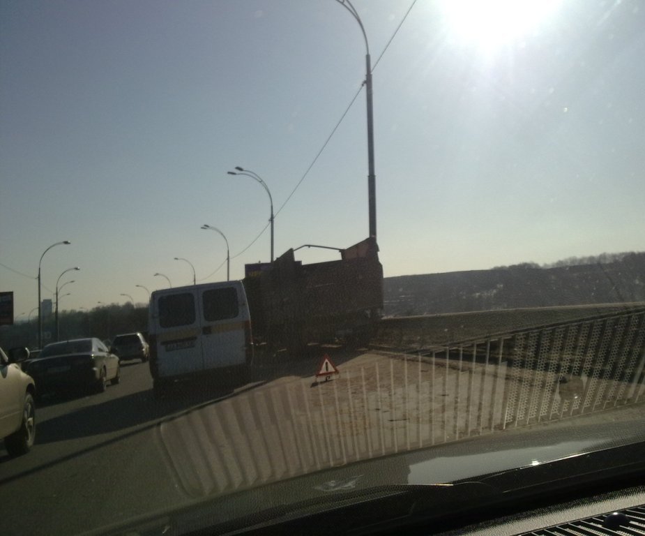 � ���� ��� �� ����������� ���� ���� ������ ������ � ��������� (������ 300 �� ��������� ���). ����� ����� ��� ��������������� � ������������� ����� � ����������� ��������