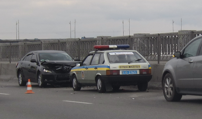 �� 70 � �� ���������������� "���������" � ������� ������ ���� ����� ����������� �� 180 Camry ��� �����, ��� ��������� ���� ������������, ��� �� �����. ������������ ���, ������� ��������, ����� ����� � �������� � ���, ����� -2 ������ ����