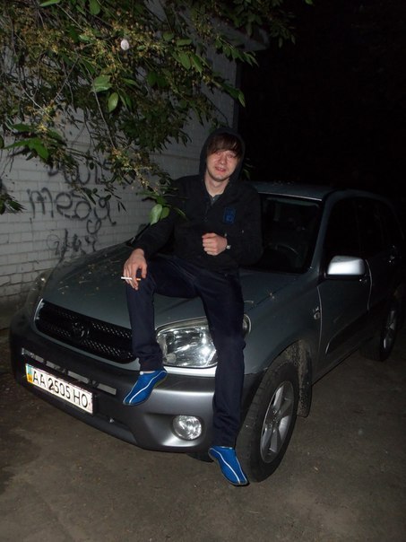   . Toyota RAV 4, 